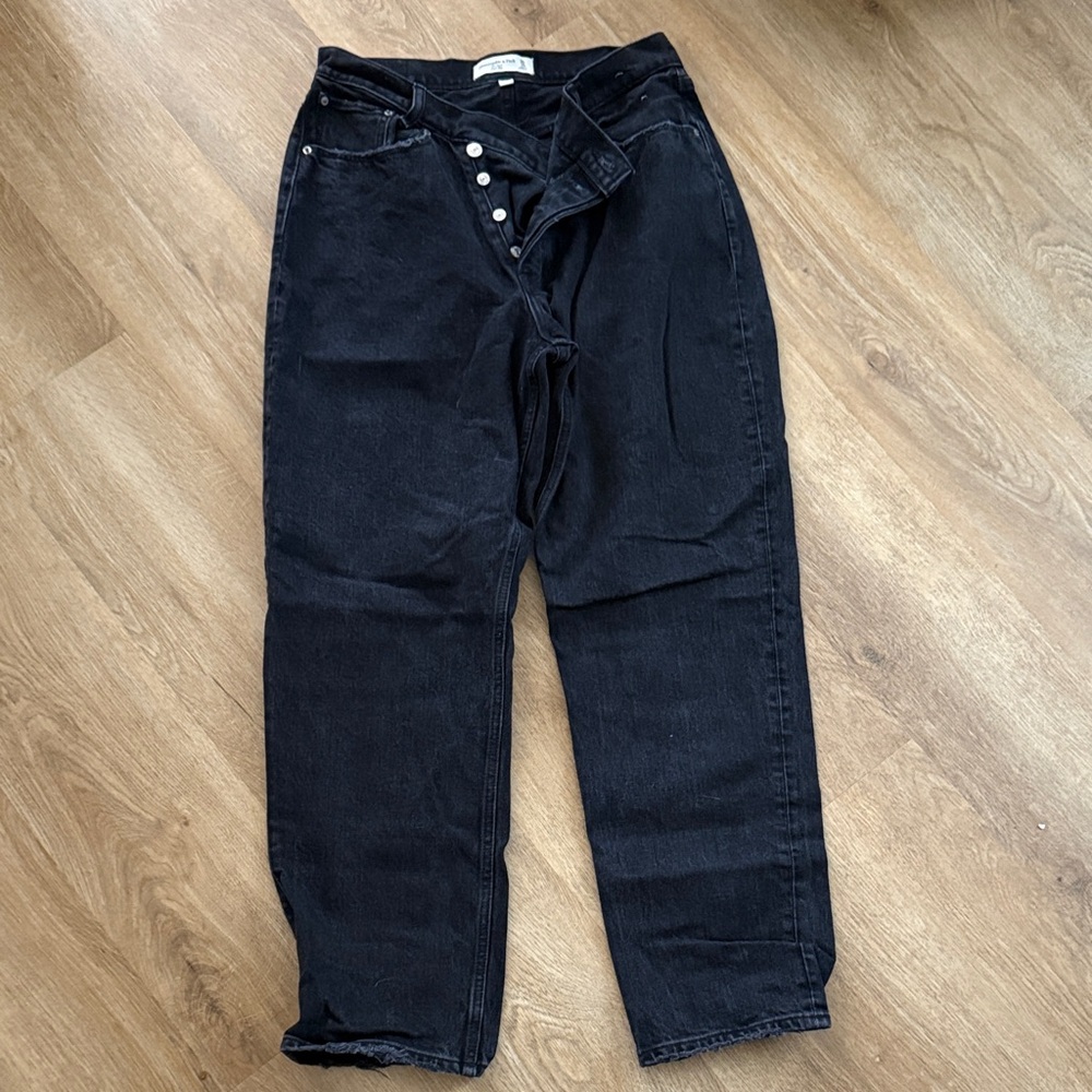 Abercrombie & Fitch Black Boyfriend Jeans